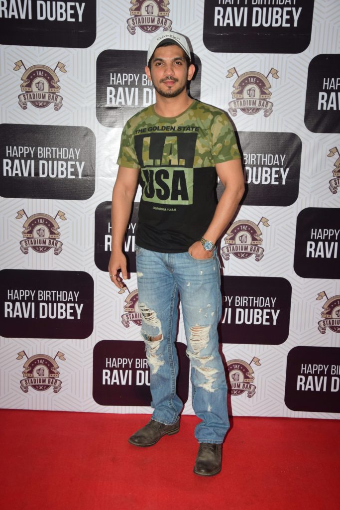 In pics: Ravi Dubey’s pre-birthday bash - 4