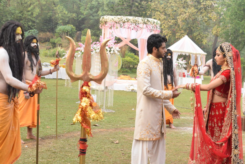 Wedding pics of Sharanya and Vyom from Ek Deewaana Tha - 4