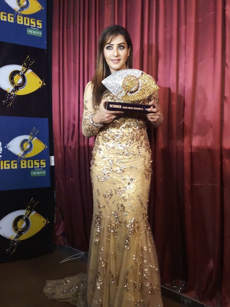 All smiles: Bigg Boss 11 winner Shilpa Shinde - 5