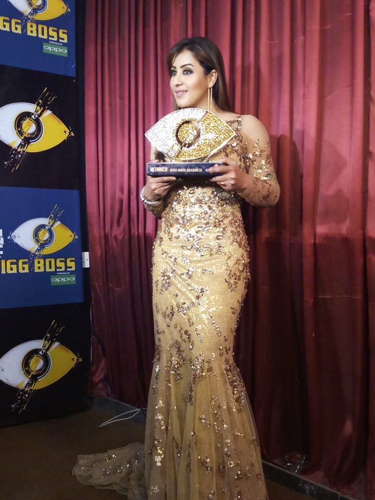 All smiles: Bigg Boss 11 winner Shilpa Shinde - 6