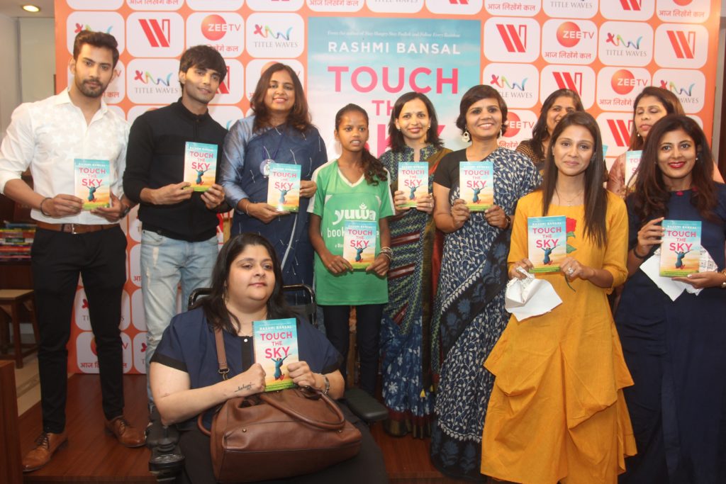 Manasi Salvi, Karan Jotwani and Sahil Uppal at a book launch - 0