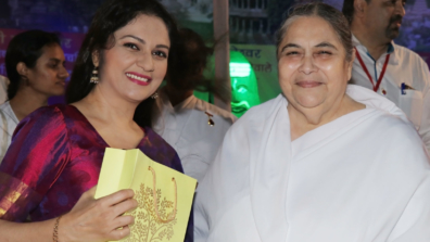 Gracy Singh celebrated Maha Shivratri on Juhu beach