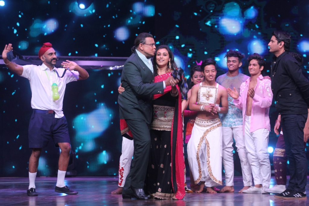 Rani Mukherjee promotes her movie on the sets of Dance India Dance 6 - 2