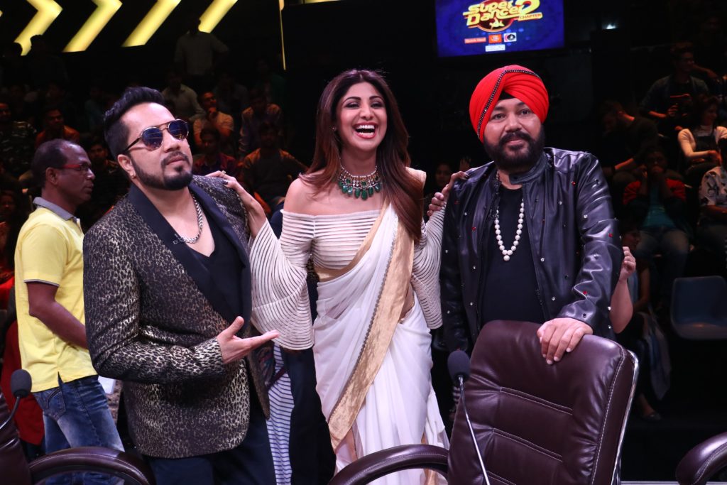 Daler Mehndi and Mika Singh on Super Dancer Chapter 2 - 6