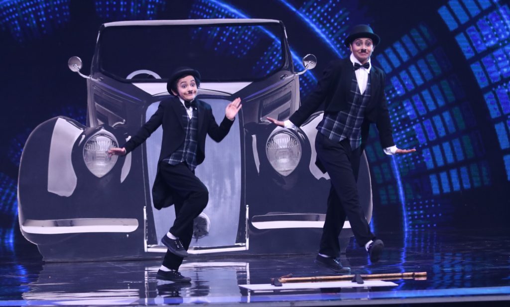 Super Dancer Chapter 2 brings in the Semi Finale episode with Baaghi 2 and Manish Paul - 4