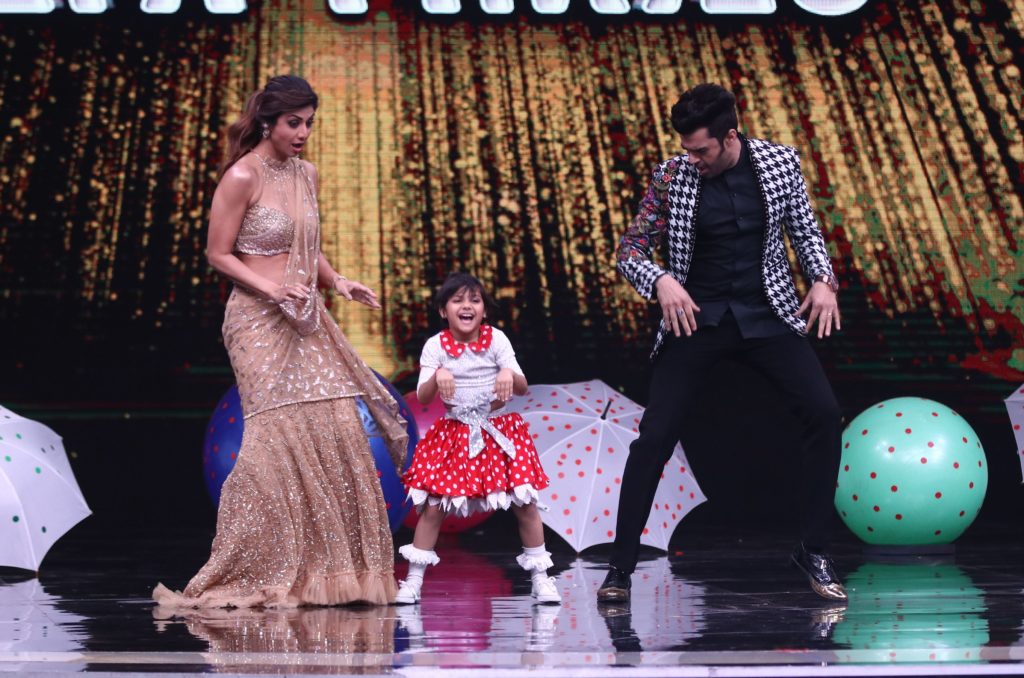 Super Dancer Chapter 2 brings in the Semi Finale episode with Baaghi 2 and Manish Paul - 10