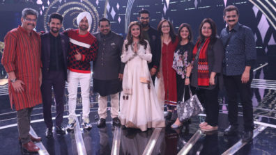 Shankar Mahadevan gets surprised on the sets of Rising Star