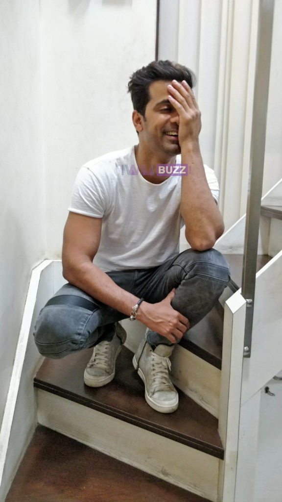 ‘Happy’ Anuj Sachdeva post interacting with fans on IWMBuzz Live - 4