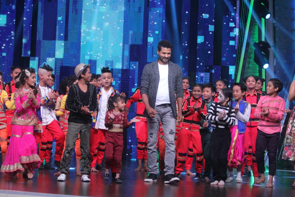 Prabhudeva’s birthday celebrations on Zee TV’s DID Li’l Masters - 16