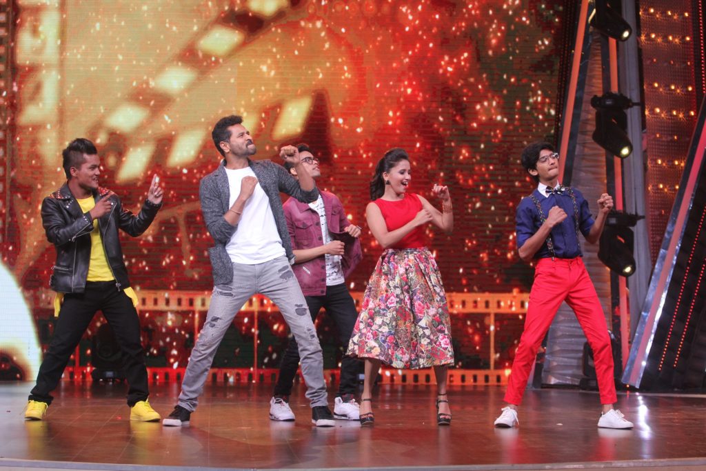 Prabhudeva’s birthday celebrations on Zee TV’s DID Li’l Masters - 12