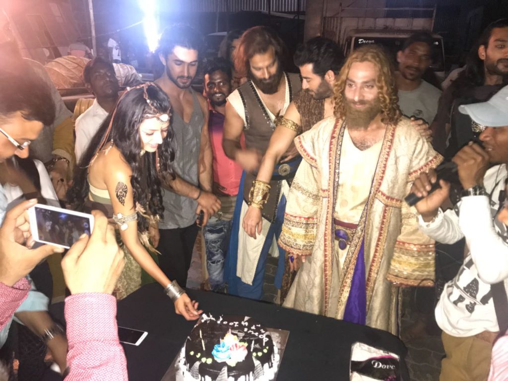 On sets celebration: Porus hits a century - 0