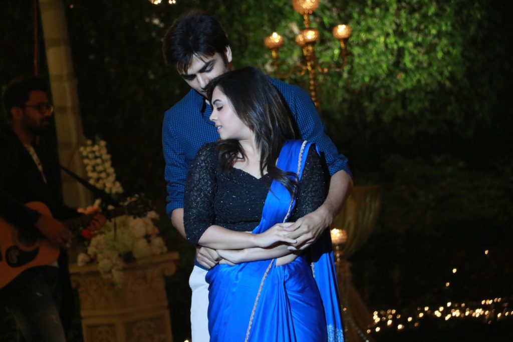 Glamorous party on the sets of ‘Yeh Pyaar Nahi Toh Kya Hai’ - 7