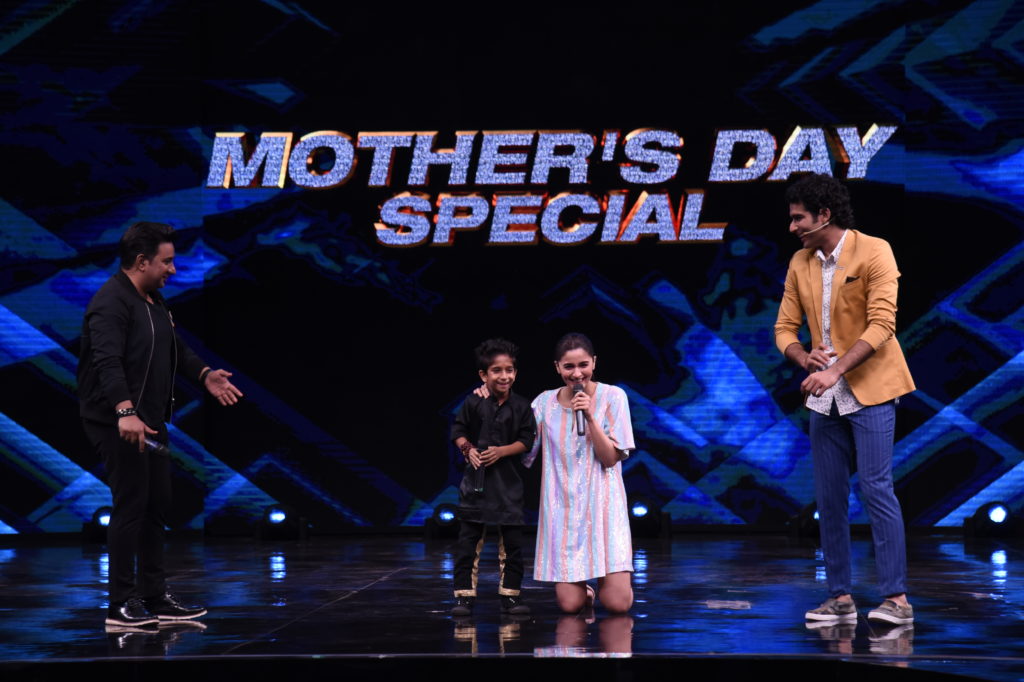 Alia Bhatt and Vicky Kaushal on the sets of High Fever - 7
