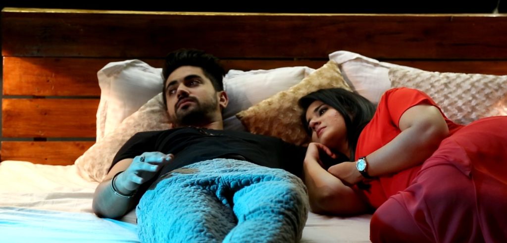 Emotional last scene of Avni and Neil from Naamkarann - 4