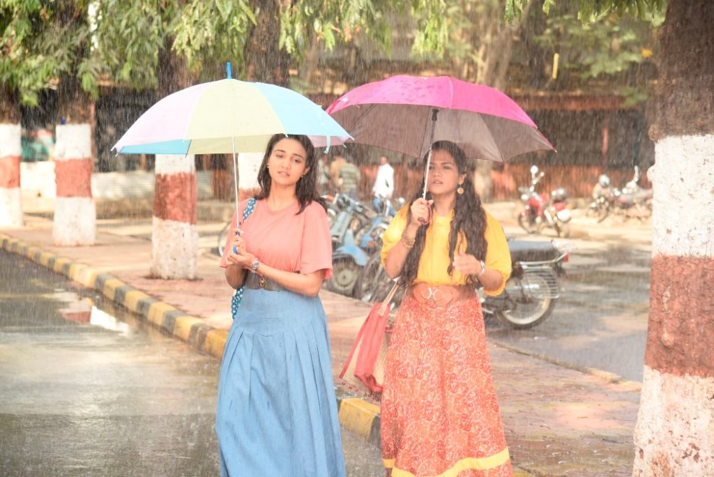 Sameer and Naina reminiscing their rain romance in Yeh Un Dinon Ki Baat Hai - 3