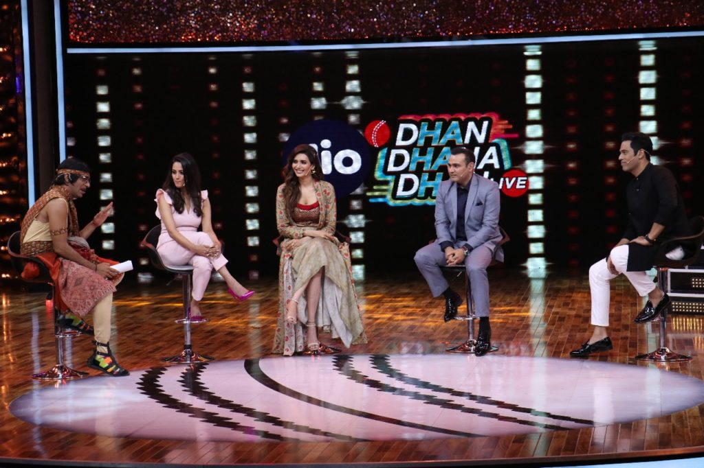 Naagin 3 cast on Jio Dhan Dhana Dhan - 8