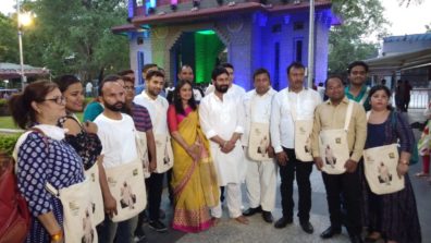 Mere Sai actors visit Shirdi along with contest winners