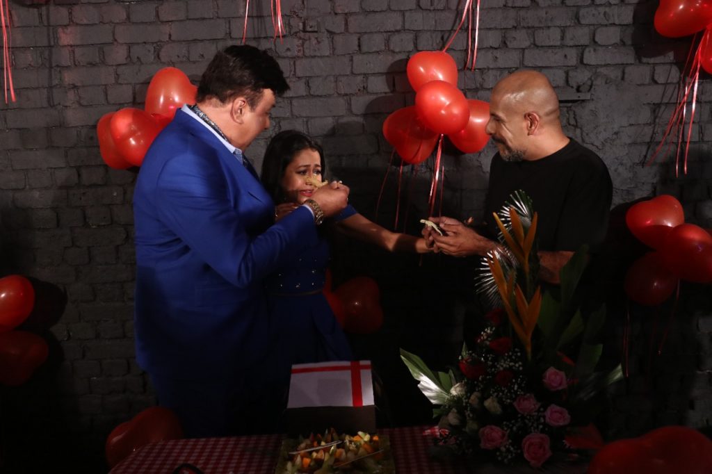 Neha Kakkar’s birthday celebration on the set of Indian Idol - 5