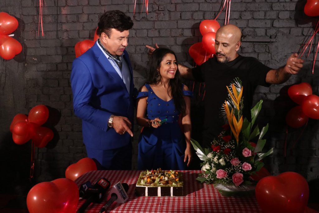 Neha Kakkar’s birthday celebration on the set of Indian Idol - 6