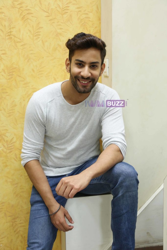 Sahil Uppal poses after a fun LIVE chat with IWMBuzz - 1