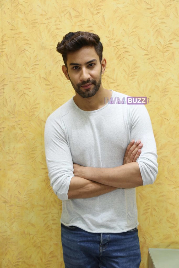 Sahil Uppal poses after a fun LIVE chat with IWMBuzz - 3