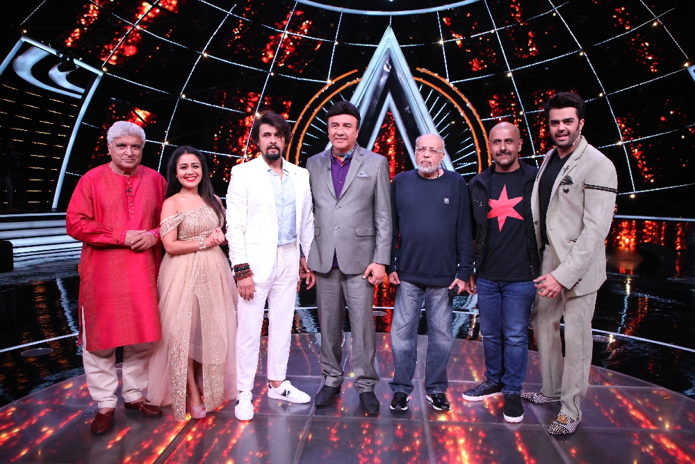 Indian Idol 10 salutes the Indian Army with Team Paltan - 1