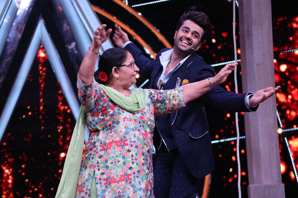 Indian Idol 10 go all Yamla Pagla Deewana! - 2