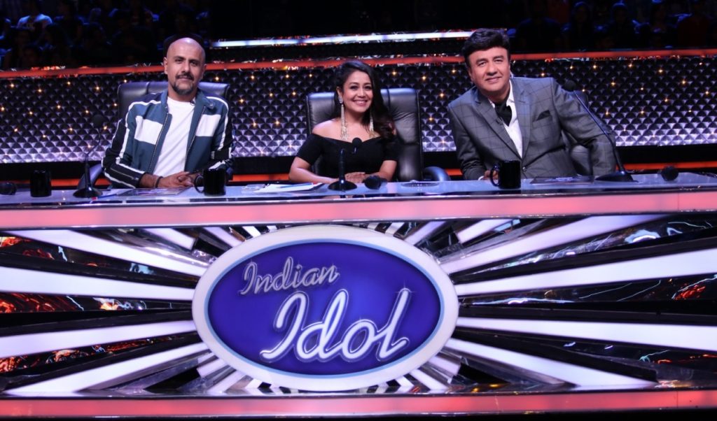 Sonakshi Sinha, Jassi Gill, John Abraham and Manoj Bajpai on Indian Idol 10 - 13