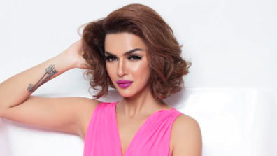 I am my own sculptor; I am my own painter: Aashka Goradia’s take on beautification