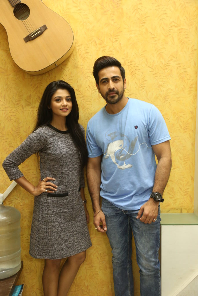 Dishank Arora and Tanvi Dogra visit the den of IWMBuzz - 4