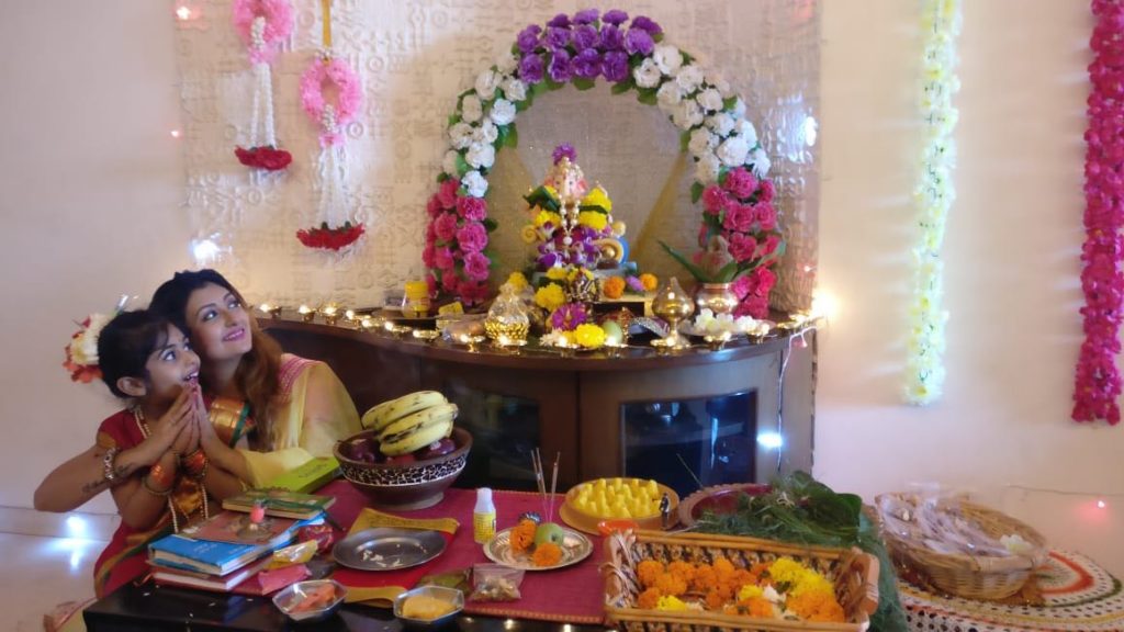 TV Celebs celebrate Ganesh Chaturthi - 4