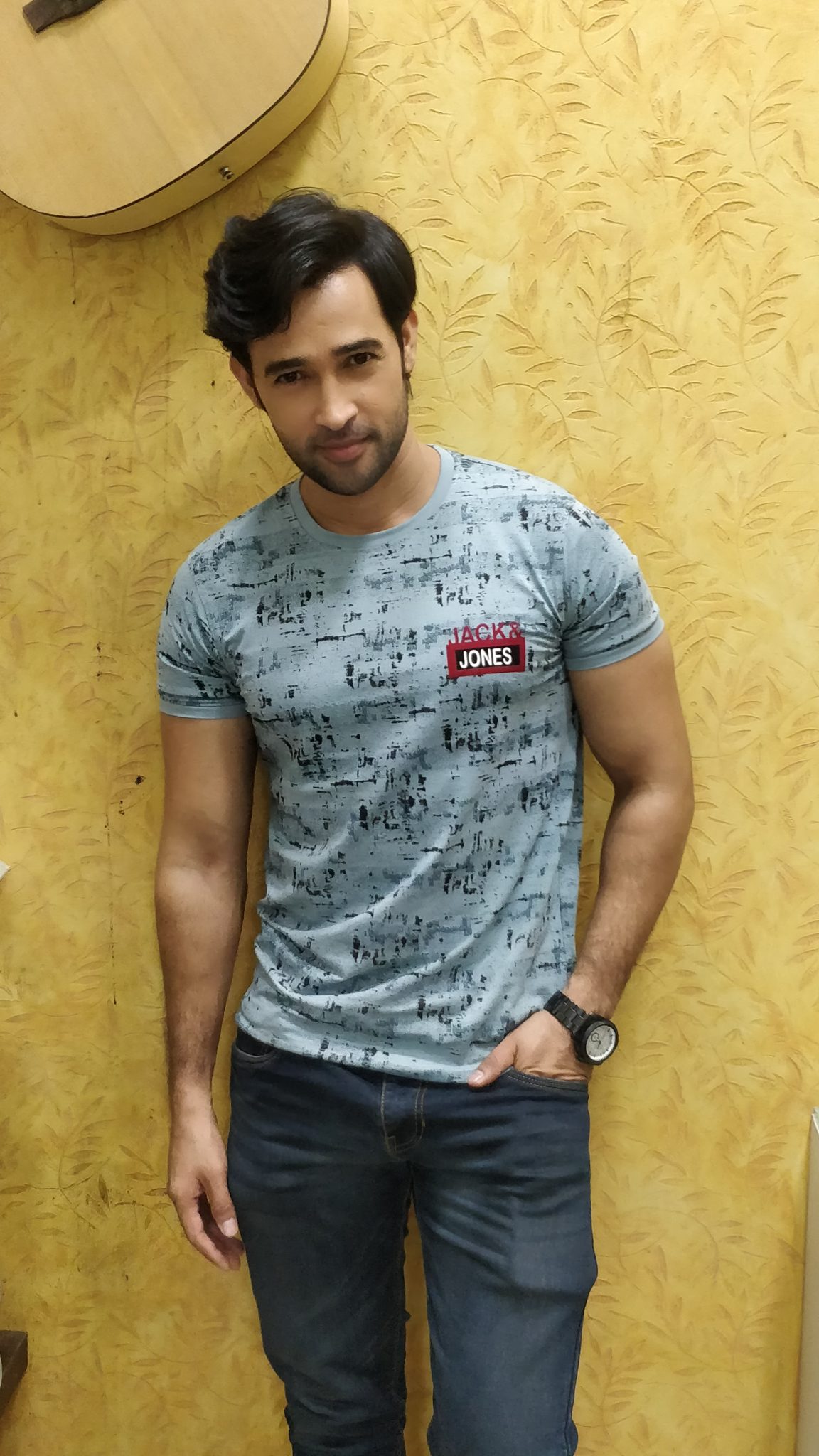 Karan Sharma visits the den of IWMBuzz
