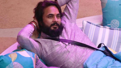 Commoner Sourabh Patel is faking his identity in Bigg Boss 12?