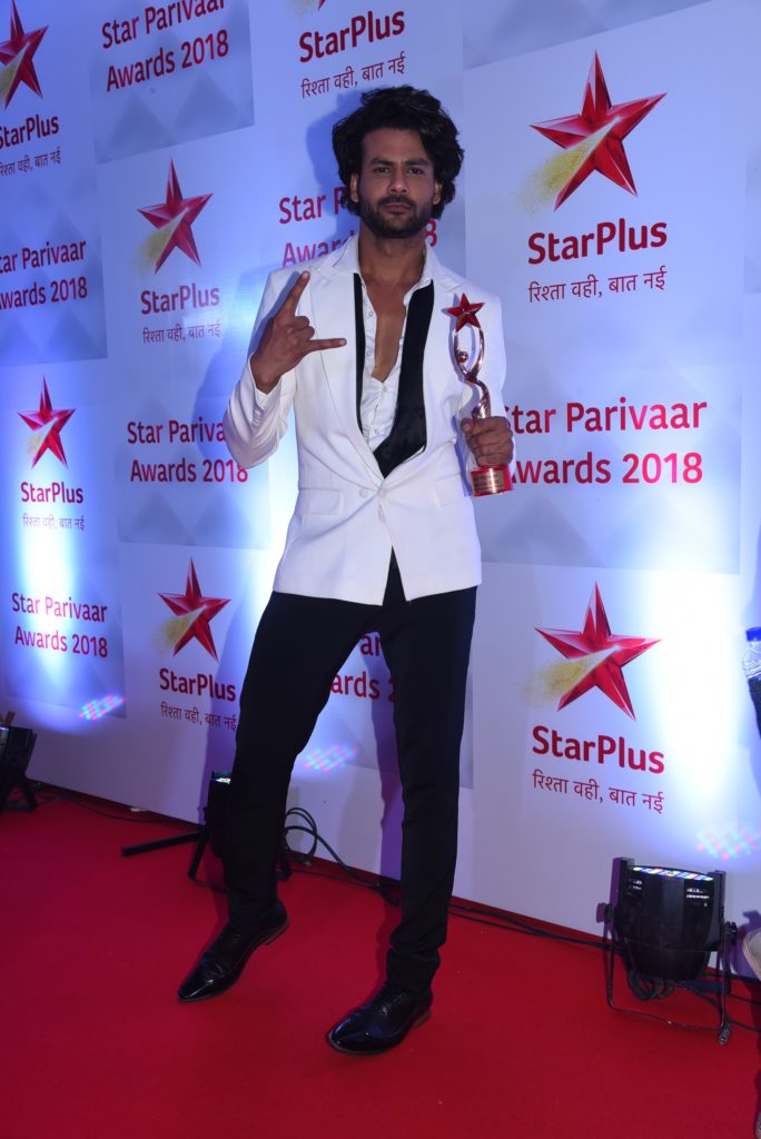 Celebs at Red Carpet: Star Parivaar Awards 2018 - 3