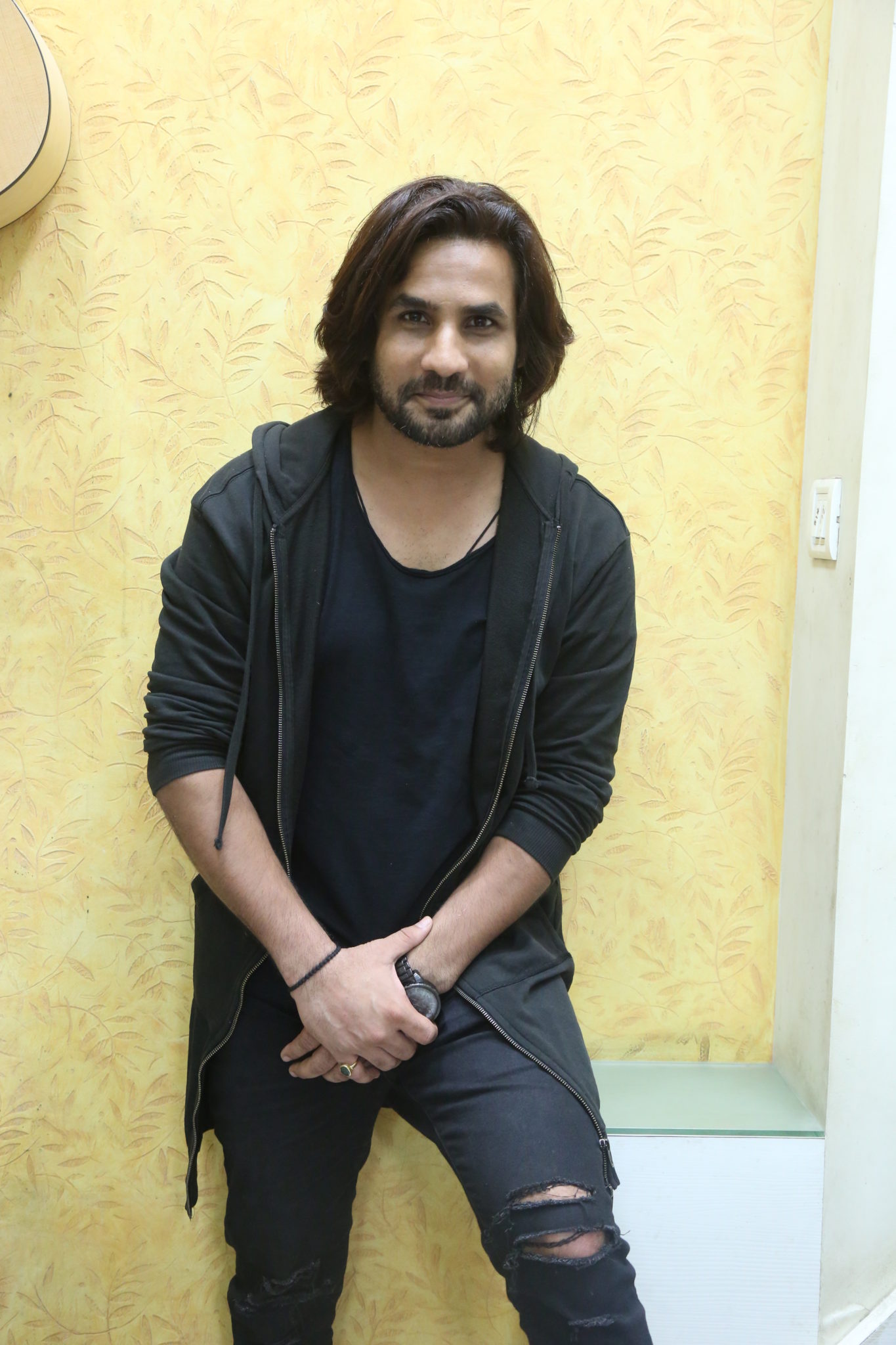 Krrip Kapur Suri visits the den of IWMBuzz