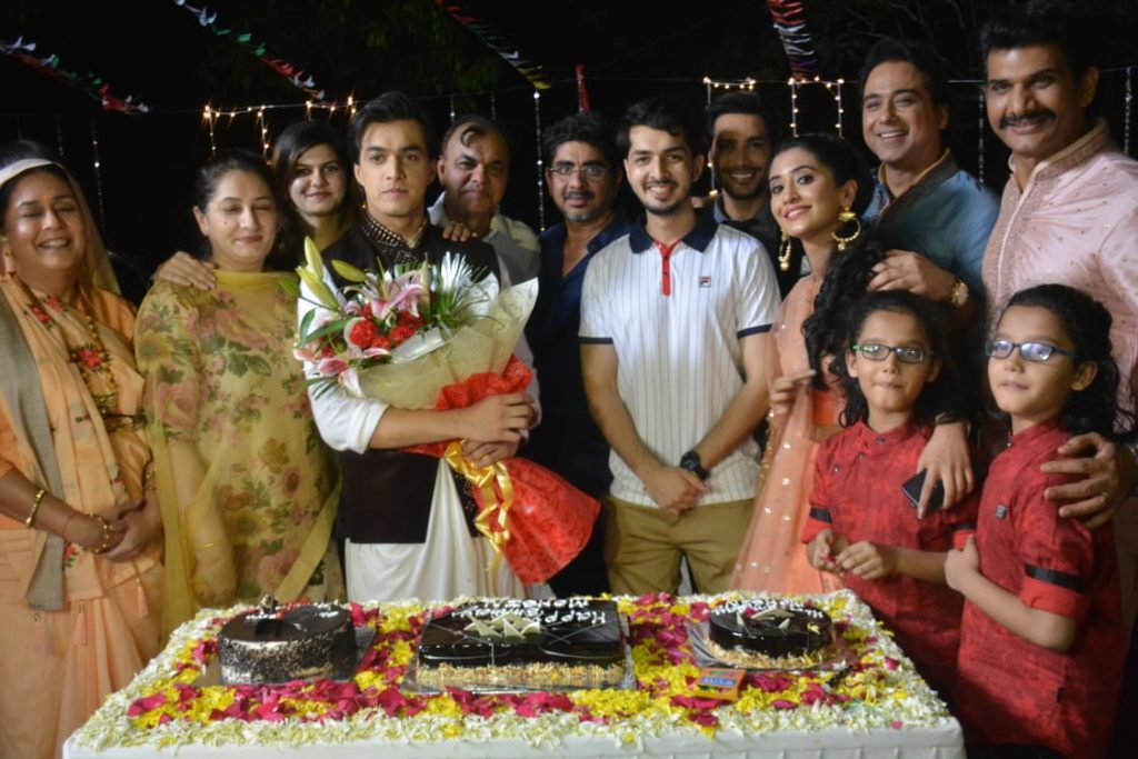 Mohsin Khan’s birthday celebration on the set of Yeh Rishta Kya Kehlata Hai - 10