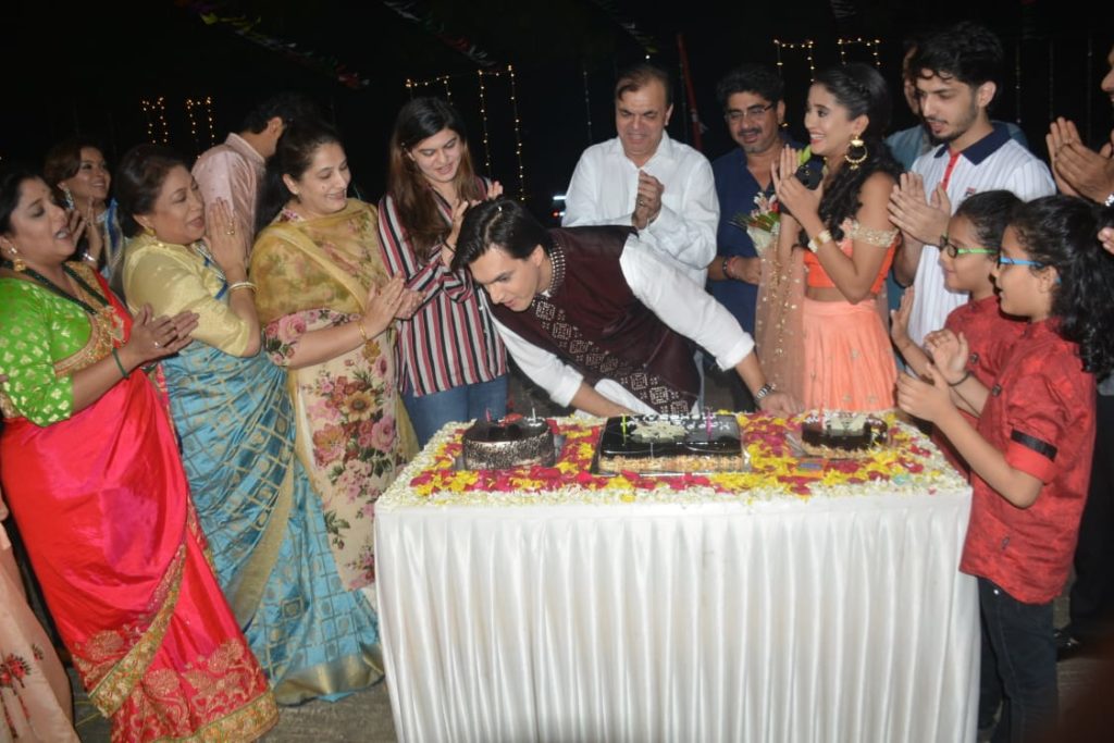 Mohsin Khan’s birthday celebration on the set of Yeh Rishta Kya Kehlata Hai - 16