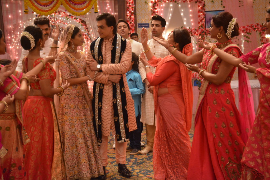 Wedding pics of Kartik and Naira! - 6