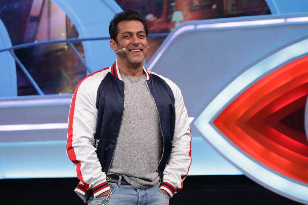 Preity Zinta meets Salman Khan in Bigg Boss 12 - 3