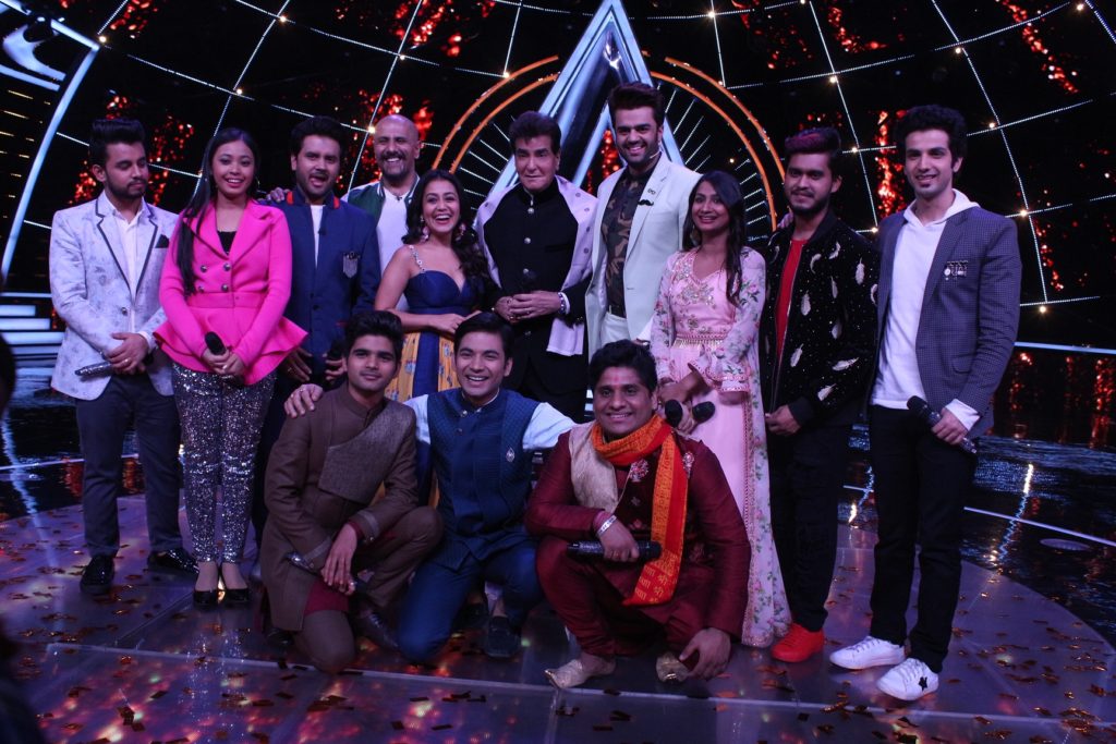 Superstar Jeetendra on Indian Idol 10 - 2