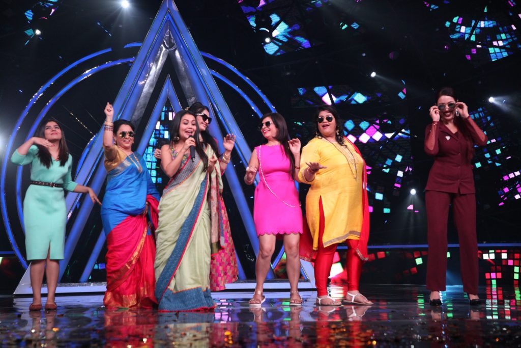 Taarak Mehta Special on Indian Idol 10 - 1