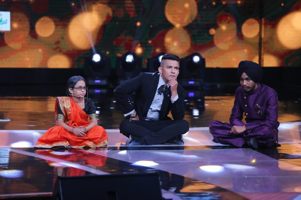 Shah Rukh Khan, Anushka Sharma, Katrina Kaif on Zee TV’s Sa Re Ga Ma Pa - 0