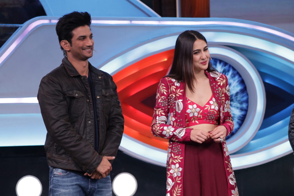 Sara Ali Khan and Sushant Singh Rajput meet Salman Khan in Bigg Boss 12 – Weekend Ka Vaar - 4