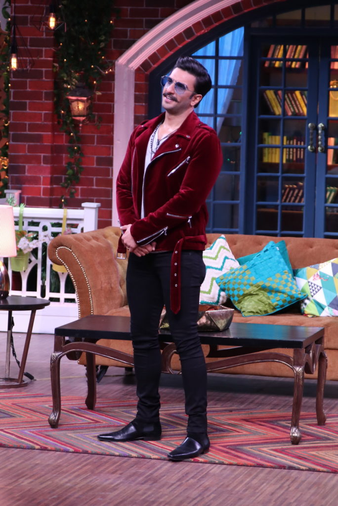 Ranveer Singh, Sara Ali Khan and Sonu Sood on the sets of The Kapil Sharma Show - 0