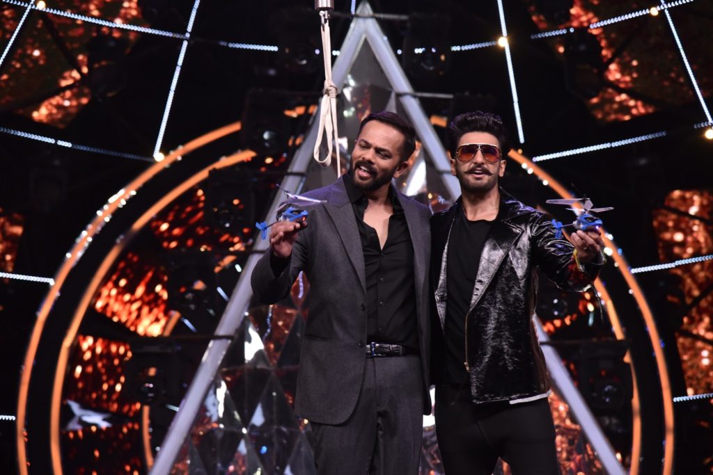 Simmba team graces Indian Idol 10 semi-finale - 3