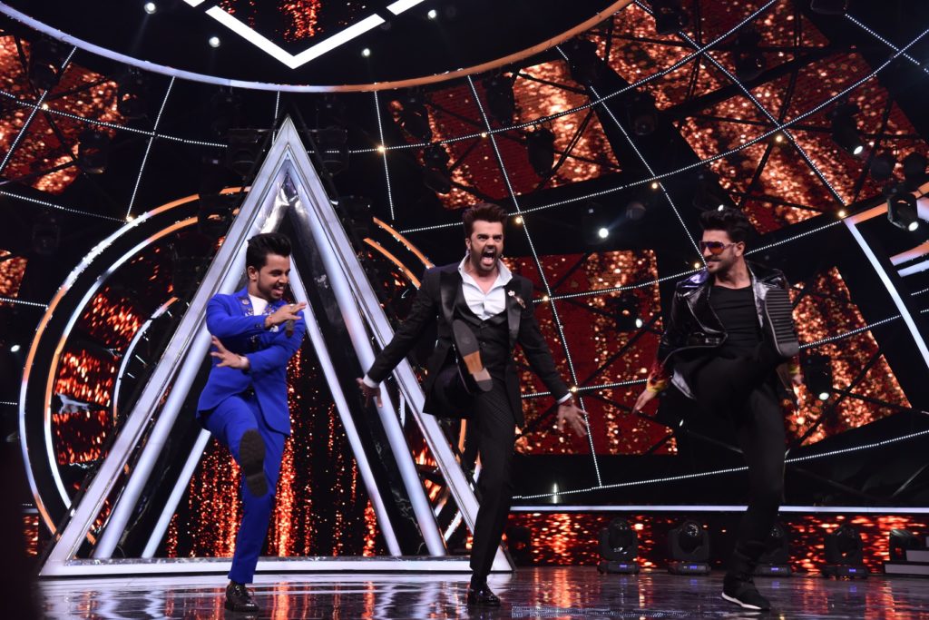 Simmba team graces Indian Idol 10 semi-finale - 5