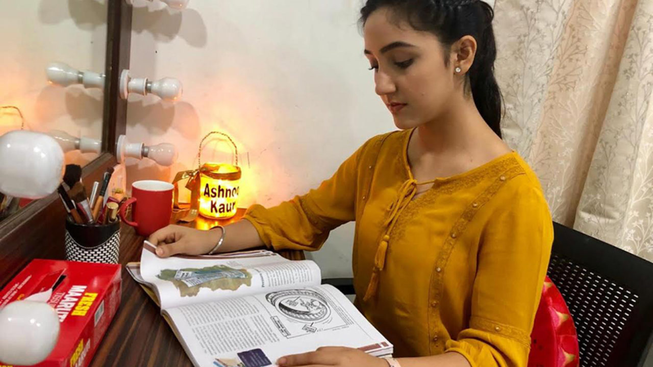 Ashnoor Kaur balances her work life and studies 