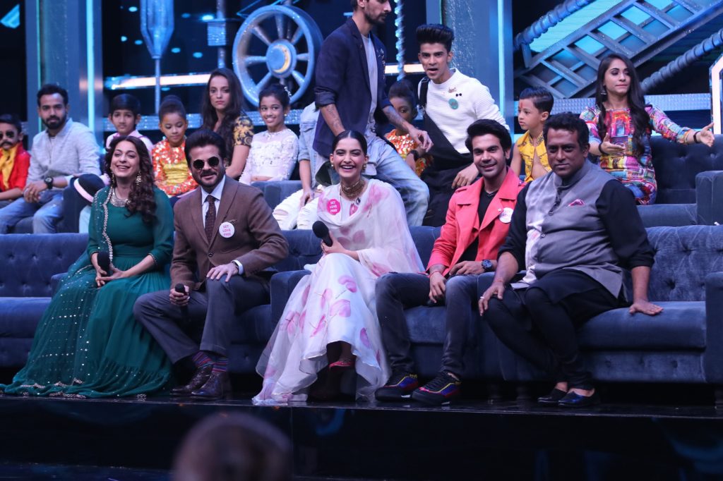 Ek Ladki Ko Dekha Toh Aisa Laga star cast graces Super Dancer Chapter 3 - 2