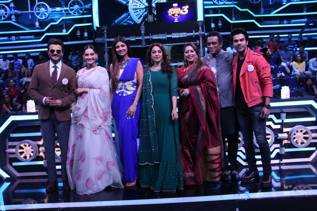 Ek Ladki Ko Dekha Toh Aisa Laga star cast graces Super Dancer Chapter 3 - 3