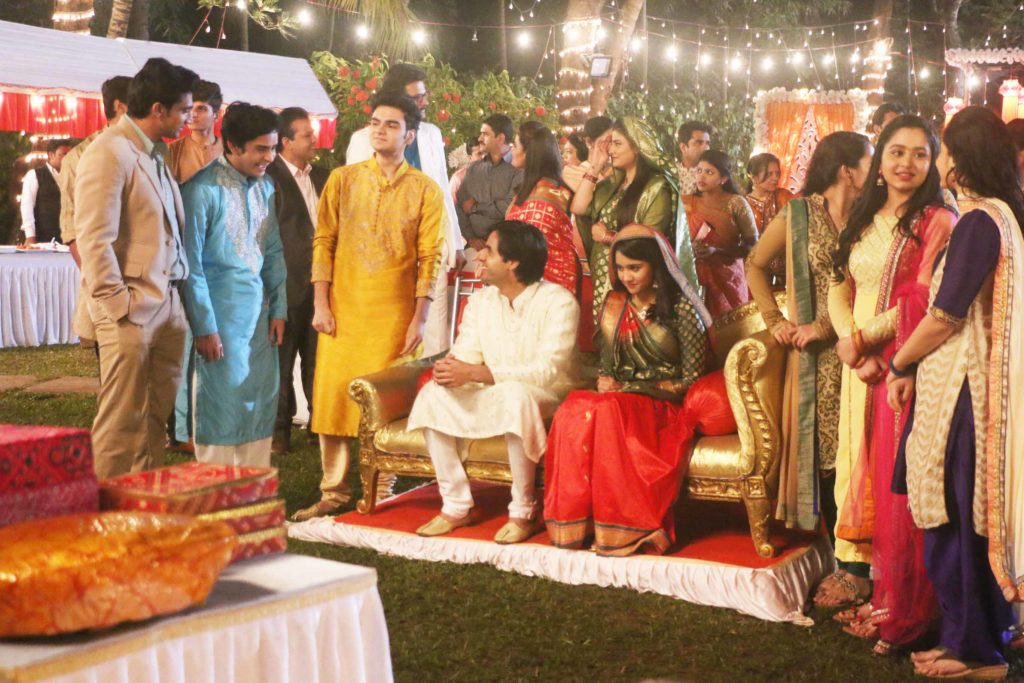 Sameer and Naina’s engagement pics from Yeh Un Dinon Ki Baat Hain - 5